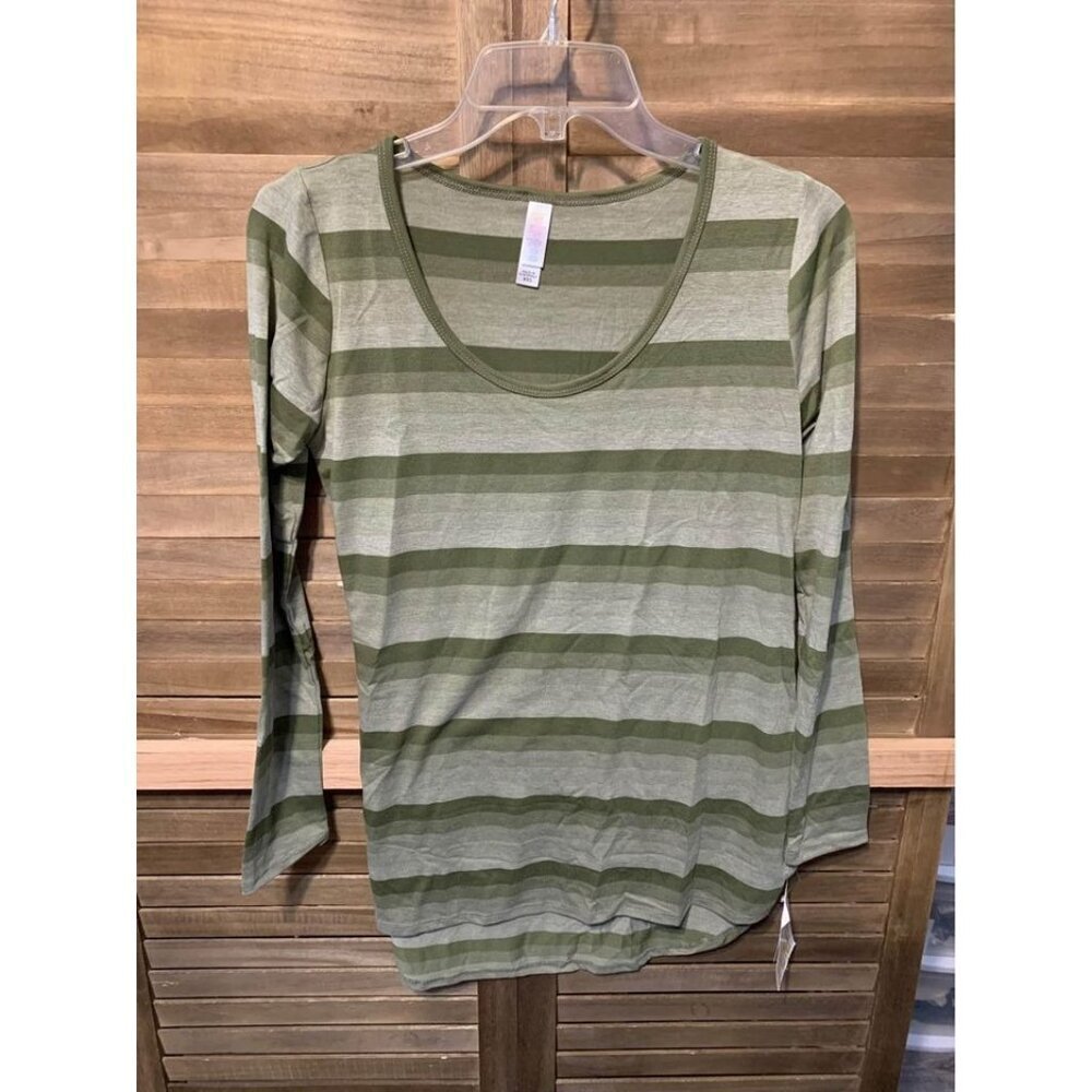 NWT LuLaRoe Lynnae T Shirt Retro Y2K Casual Striped Tee Green Size XXS Women’s